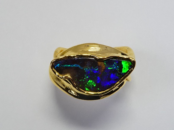 opal ring durchdacht designt P1040854