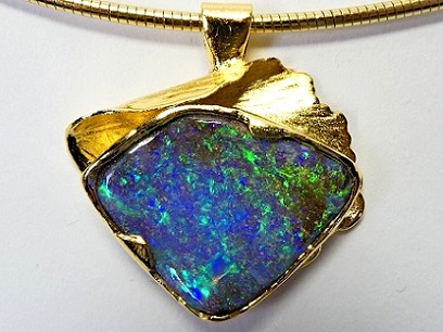 Opal Anhänger gold