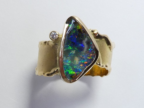 Opal Ring 750 Gold elegant