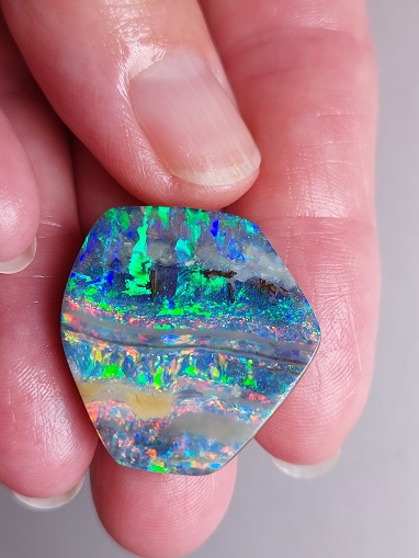 Investment Opal, Opal Wertanlage, Boulder Opal mehrfarbig gestreift id 400148